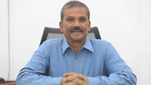 প্রবাসীদের সুসংবাদ দিলেন আসিফ নজরুল